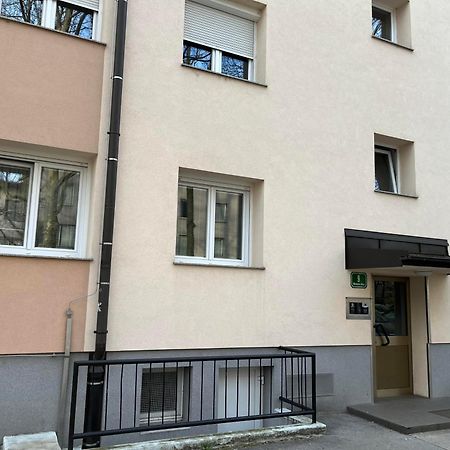 Apartment Z&R Ljubljana Buitenkant foto